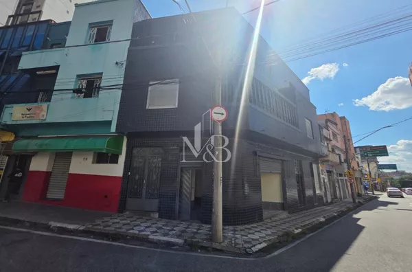 SALÃO COMERCIAL ESQUINA - CENTRO 