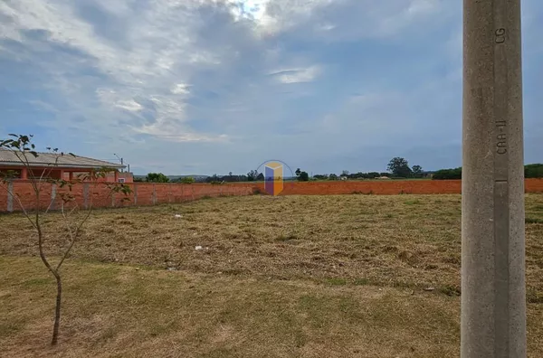 TERRENO À VENDA NO RESIDENCIAL VIVENDAS DO PORTO, EM CAPELA DO ALTO/SP