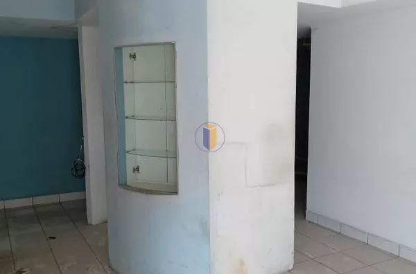 SALÃO COMERCIAL - RUA SANTA CLARA - CENTRO