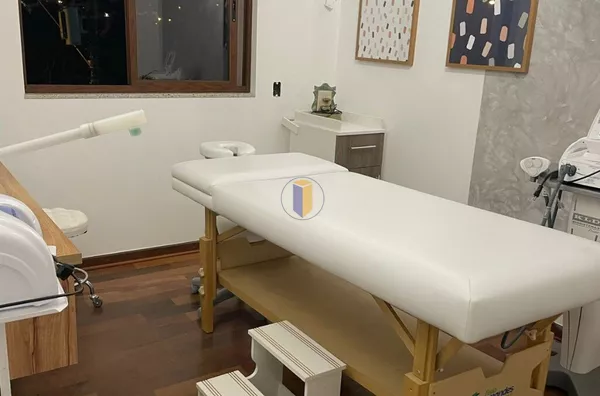 CASA COM 12 SALAS COMERCIAIS PARA LOCAÇÃO, NO CAMPOLIM, SOROCABA/SP