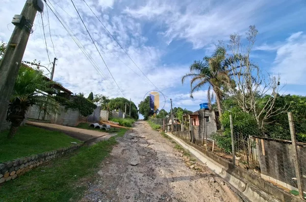 CHACARA BARREIRO - PIEDADE - 1,5KM DO ASFALTO