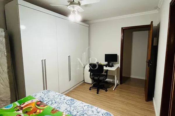 Casa Térrea com 3 Suítes, Piscina e Área Gourmet no Condomínio Vale do Lago