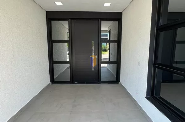 CASA TÉRREA COM 3 QUARTOS - COND. RESIDENCIAL VILLAGIO IPANEMA 