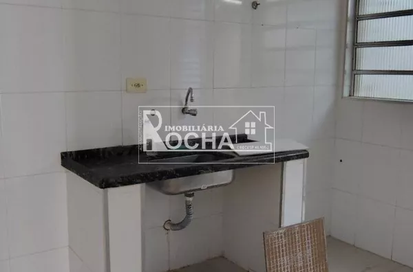 Casa Geminada 2 quartos, sala, cozinha, banheiro, garagem ,área de serviço, quintal - Foto 7