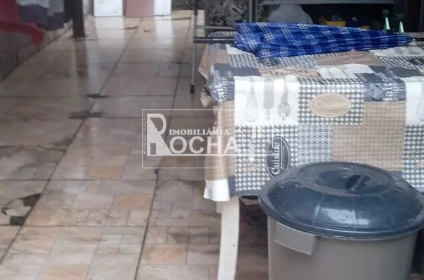 Vende Casa terrea Espl Barreiros, São Vicente