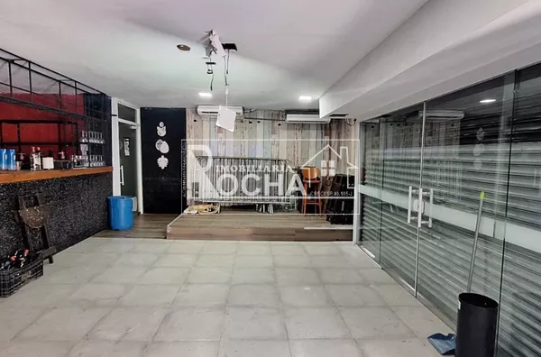 Loja Comercial Centro de São Vicente Frente Ampla