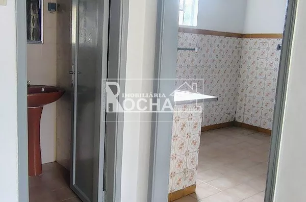 3.quartos, suíte, sala, cozinha, banheiro, garagem; edícula: quarto, sala, cozinha, banheiro, quintal, area de serviços individuais - Foto 24