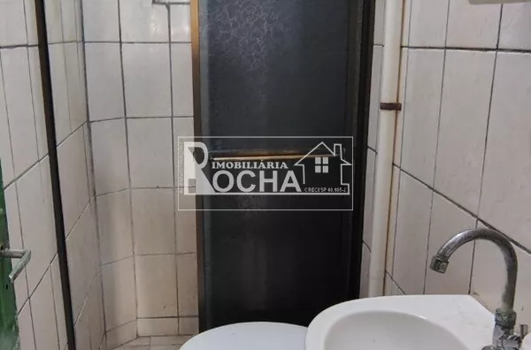 2 Quartos, (1.suíte) sala. cozinha, banheiro, garagem, área de Serviço - Foto 8