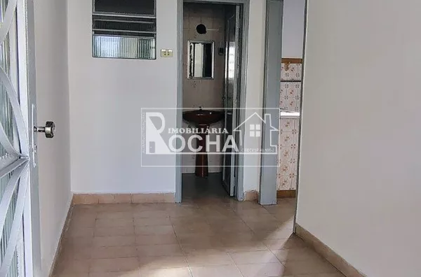 3.quartos, suíte, sala, cozinha, banheiro, garagem; edícula: quarto, sala, cozinha, banheiro, quintal, area de serviços individuais - Foto 17