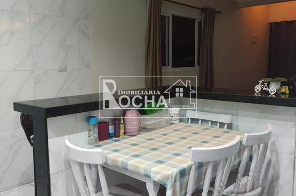 Triplex para venda duas suítes, 145m, Jardim Independência, São Vicente