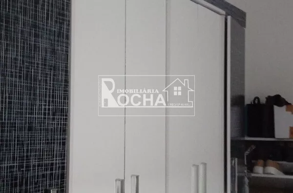 2 quartos, 1-suíte, sala, cozinha, banheiro, garagem carro e moto. - Foto 12
