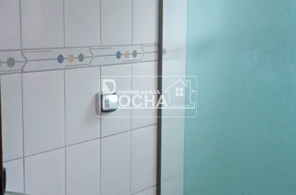 2 quartos, 1-suíte, sala, cozinha, banheiro, garagem carro e moto. - Foto 15