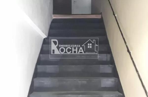 Imóvel Comercial loja térrea e superior, comprimento aproximadamente 40 x 5 de frente - Foto 7