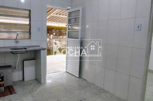 Casa para aluguel, 2 quarto(s),  Vila Margarida, São Vicente