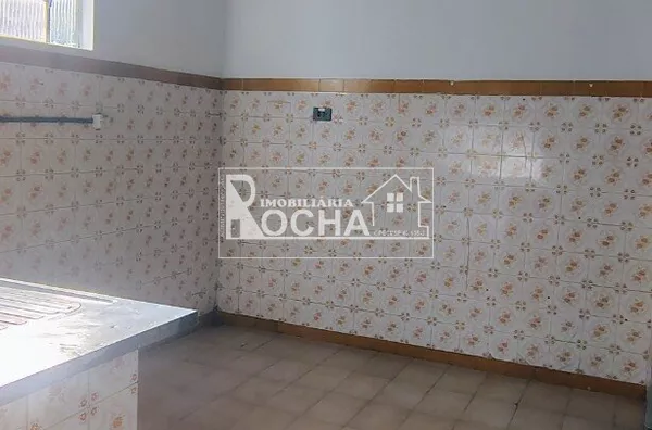 3.quartos, suíte, sala, cozinha, banheiro, garagem; edícula: quarto, sala, cozinha, banheiro, quintal, area de serviços individuais - Foto 18