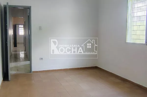 3.quartos, suíte, sala, cozinha, banheiro, garagem; edícula: quarto, sala, cozinha, banheiro, quintal, area de serviços individuais - Foto 13