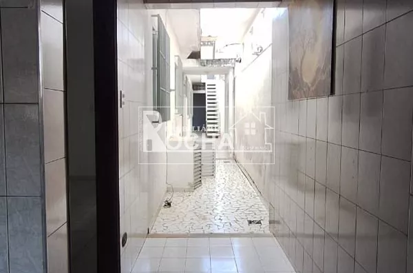 Casa para aluguel 2 dormitórios,  Esplanada Dos Barreiros, São Vicente