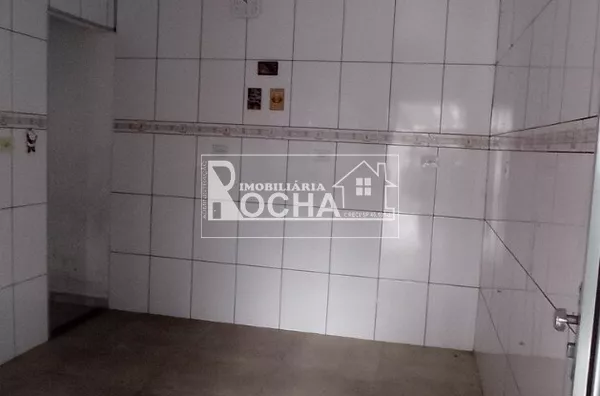 Isolada vende Cidade Nautica III São Vicente