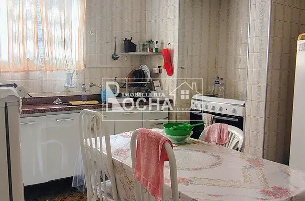3 Quartos, Sala, Cozinha, Banheiro, Gargem, área de serviço, + edicula - Foto 7