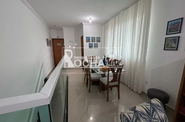 Casa sobreposta Alta, 3 dormitórios para venda no Estuário em Santos