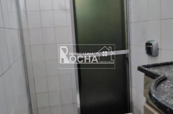 2Quartos, 1suite, sala, cozinha, baheiro, 2garagem, mais edicula nos fundos. - Foto 13