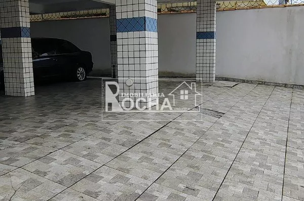 2-quartos, sala, cozinha, banheiro,garagem, area de serviço