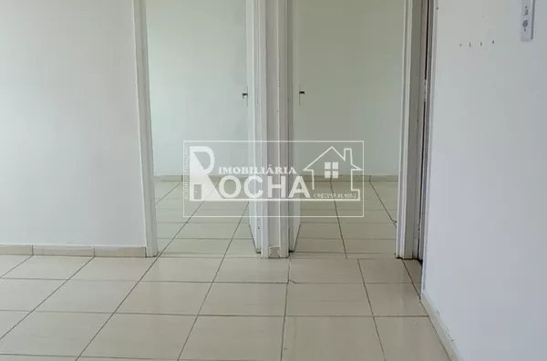 Casa Cj ResTancredo 2 Qtos, Sl, Coz, Wc, Gar, Á.serviço 