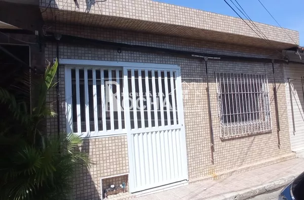 Charmosa casa, 2 dormitórios para Venda em São Vicente