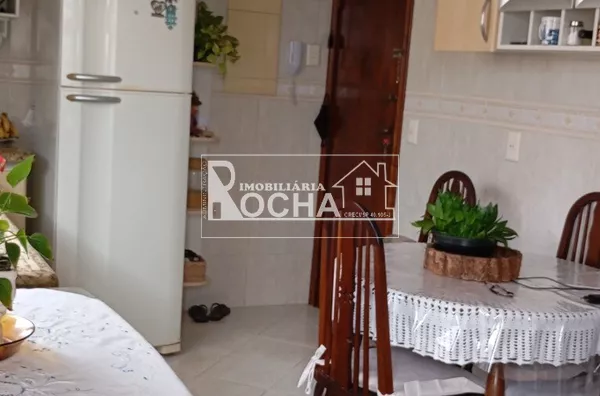 Apto 2 quartos, Sala, Cozinha, Banheiro. garagem, Parque São Vicente 