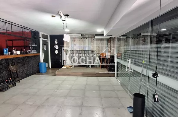 Loja Comercial Centro de São Vicente Frente Ampla