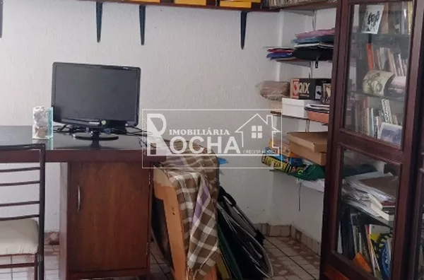 Lote de Terreno com 788,16m²  terreno livre 406,80m² - Foto 14