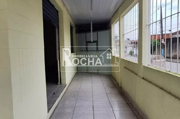 Loja com 80m² + cozinha, + vestiario, + salas, + despensa + 3banhiros - Foto 6