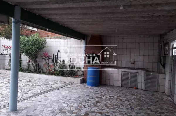 CASA EM TERRENO 10 X 30, TIPO EDICULA, 3.QUARTOS, 