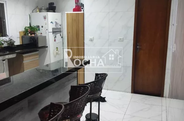 Triplex para venda duas suítes, 145m, Jardim Independência, São Vicente