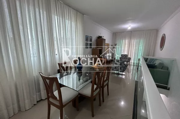 Casa sobreposta Alta, 3 dormitórios para venda no Estuário em Santos