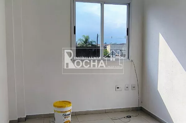 Quarto , Sala, Cozinha,, Banheiro, área de serviço e Vaga de Garagem