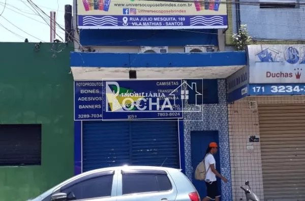 Imóvel Comercial loja térrea e superior, comprimento aproximadamente 40 x 5 de frente