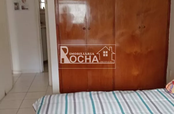 Apt. 2dormitórios, (sendo 1 suíte); Sala ampla, Varanda com vista para o mar; Banheiro social  Copa e cozinha;  Dependência de serviço  Lavanderia; 1 vaga de garagem - Foto 15