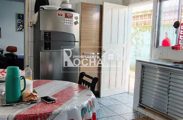2Quartos, 1suite, sala, cozinha, baheiro, 2garagem, mais edicula nos fundos. - Foto 11