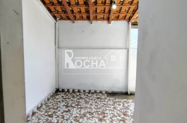 APTO CENTRO SÃO VICENTE 1 QUARTO PRIMEIRO ANDAR