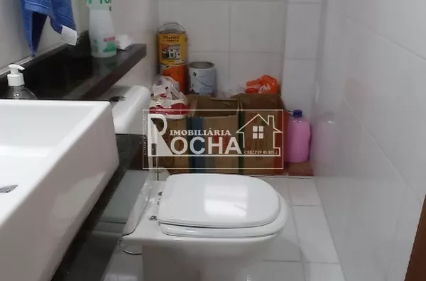 SOBRADO: 3 QUARTOS, (1-SUÍTE) SALA, LABABO, COZINHA, BANHEIROS, GARAGEM, ÁREA DE SERVIÇO, QUINTAL. - Foto 19