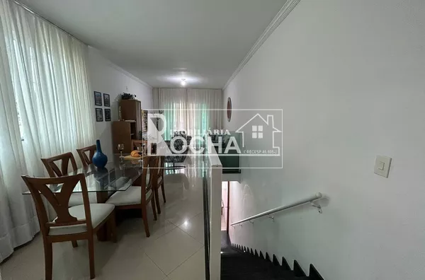 Casa sobreposta Alta, 3 dormitórios para venda no Estuário em Santos - Foto 6
