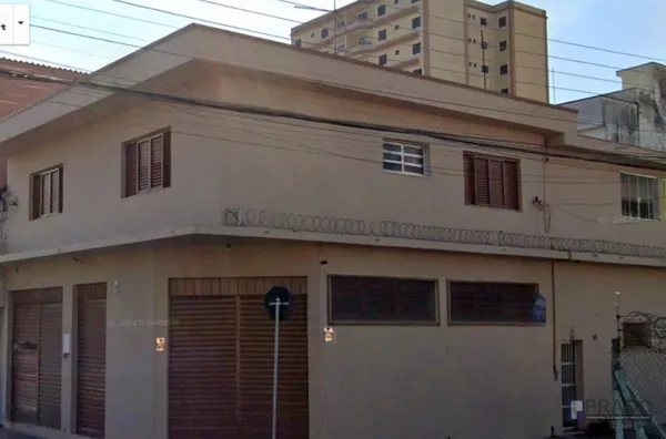Belissima CASA COMERCIAL ou RESIDENCIAL para LOCAÇÃO na região CENTRAL DA CIDADE
