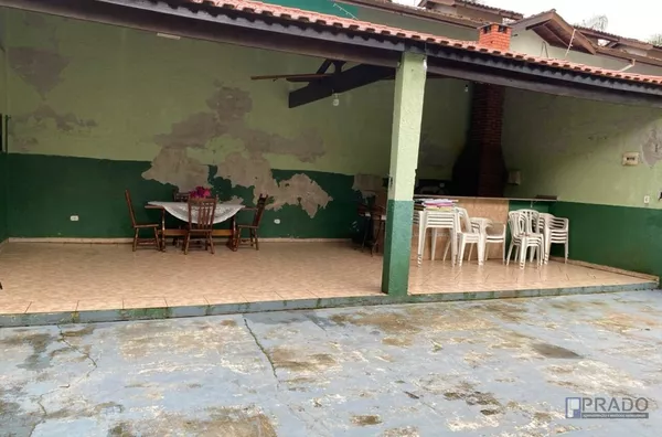 AREA DE CHURRASQUEIRA