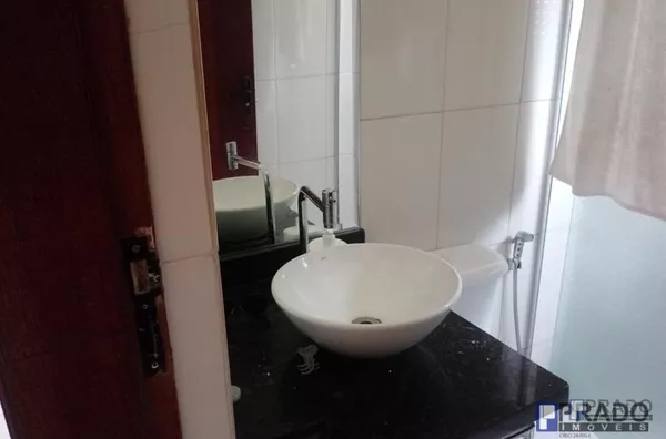 Casa com 3 dorms, Vila Colorado, Suzano - R$ 350 mil, Cod: 1815