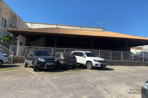 2Dorms, sala, cozinha, Banheiro, 1 Vaga, Terreo 