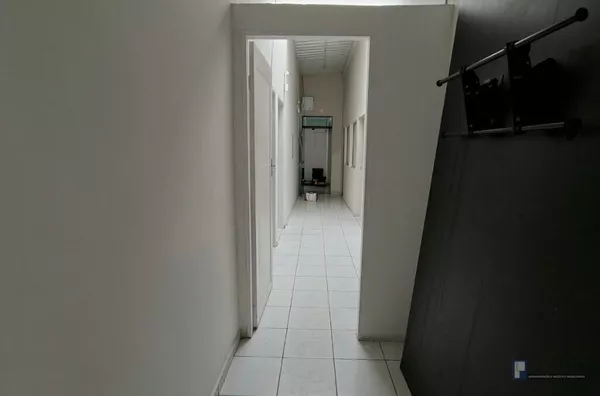 Espaço Comercial Térreo, com 10 salas, copa/cantina, recepção, vaga na porta - Foto 24