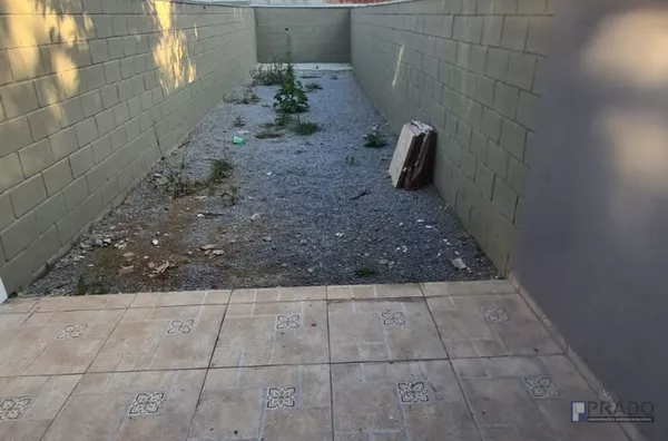 2 Lindos Sobrados Novos 80m cada, valor 330mil cada - 2 dorms (2 suítes), sala (ampla), cozinha, banheiro, lavanderia, 2 vagas de garagem.