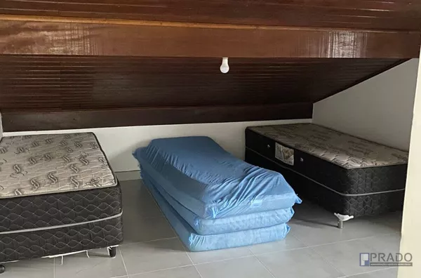 DEMI-SUITE 2 (FUNDOS)