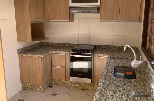 COZINHA (FOGÃO NAO INCLUSO)